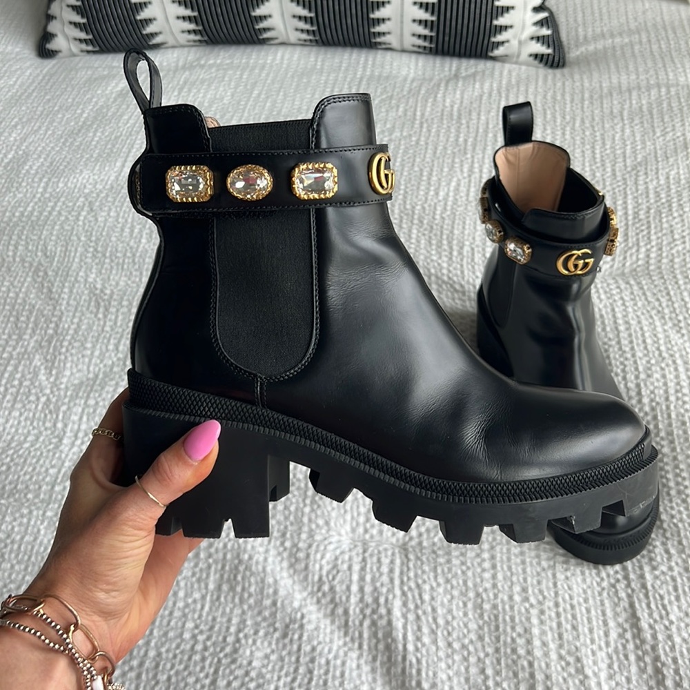 Gucci leather anklet boot